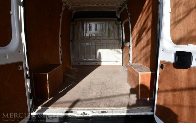 PEUGEOT BOXER 335 2.2 BLUEHDI 140 L3H2 ASPHALT BLANC FV-732-JP