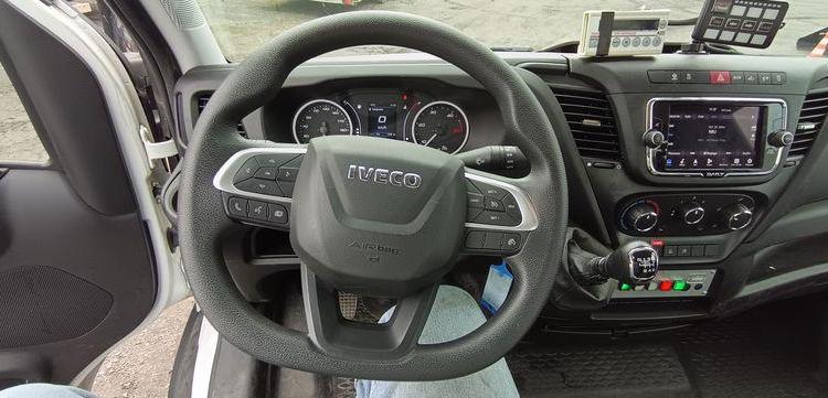 IVECO DAILY 35S14 AVEC NACELLE 141TLE – 12 M – DIESEL – 220 HEURES – ANNEE 2020 BLANC FV-823-CY