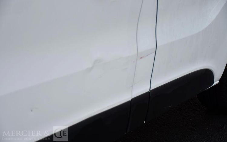 RENAULT TRAFIC GCF L1H1 1000 DCI 120 BLANC FW-229-AF