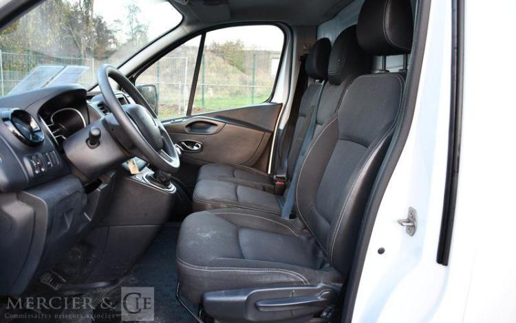 RENAULT TRAFIC GCF L1H1 1000 DCI 120 BLANC FW-229-AF