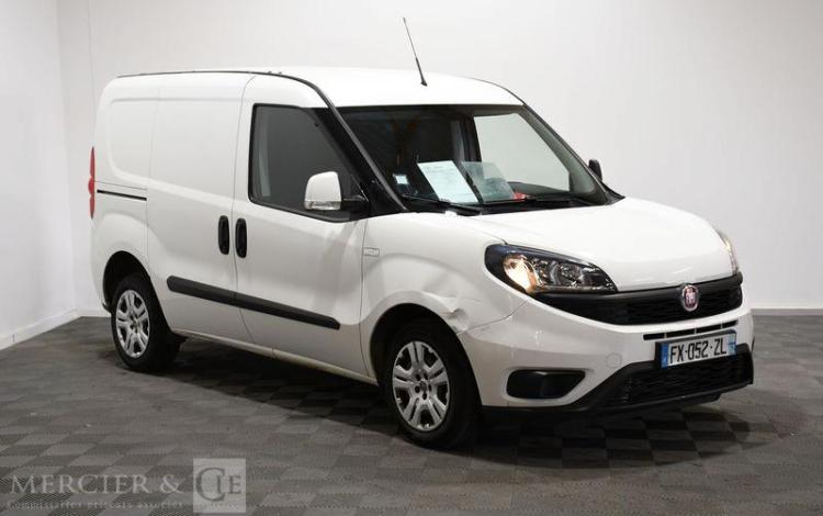 FIAT DOBLO CARGO 1.6 MJT 105 PRO LOUNGE BLANC FX-052-ZL