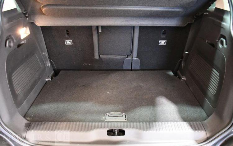 CITROEN C3 AIRCROSS 1.2 PURETECH 130 SHINE EAT GRIS FX-640-XG