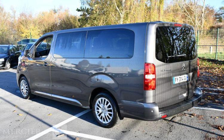 PEUGEOT TRAVELLER 1,5 BLUEHDI 120 BUSINESS GRIS FY-314-GV