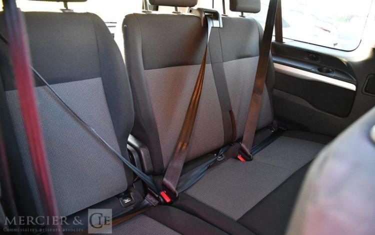 PEUGEOT TRAVELLER 1,5 BLUEHDI 120 BUSINESS GRIS FY-314-GV