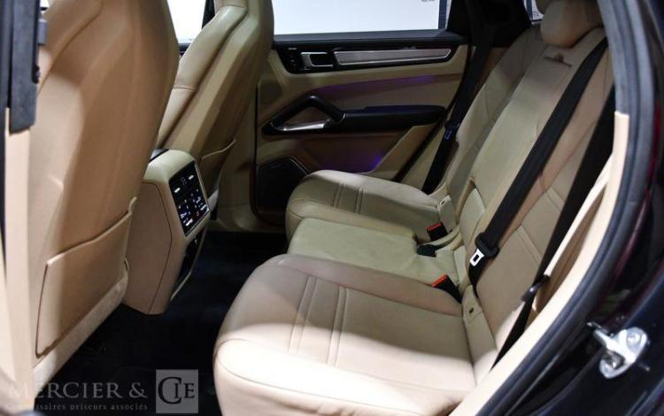 PORSCHE CAYENNE COUPE TURBO S e-HYBRID 680ch TIPTRONIC NOIR FY-386-WZ
