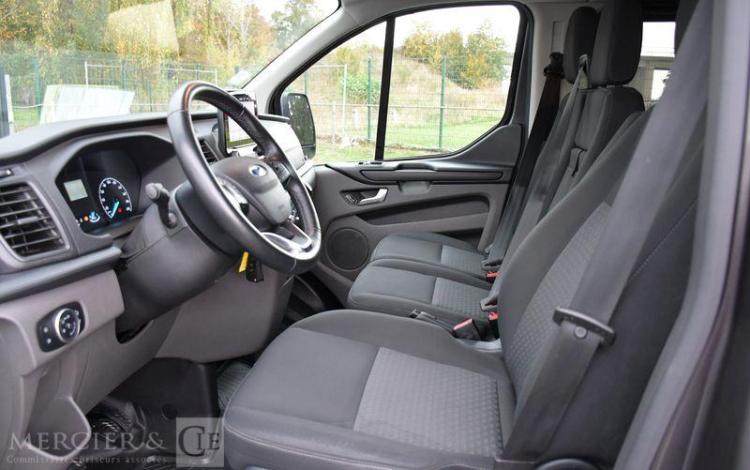 FORD TRANSIT CUSTOM 320 COMBI 2.0 ECOBLUE 130 MHEV TREND BUSINESS 9PL GRIS FY-823-LC