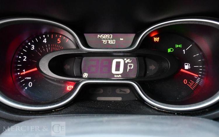 RENAULT TRAFIC L1H1 DCI 145 EDC BLANC FZ-204-SW