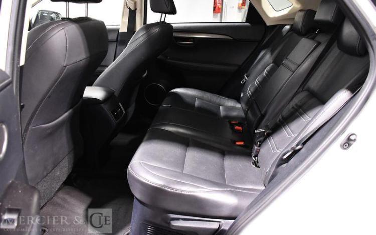 LEXUS LEXUS NX 2.5 300 H 197H 155 HEV LUXE PLUS AWD BVA BLANC FZ-732-TQ