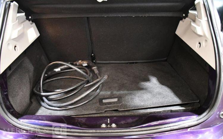 RENAULT ZOE R110 E-TECH 40KWH ACHAT-INTEGRAL CHARGE-NORMALE LIMITED VIOLET GB-696-ZF