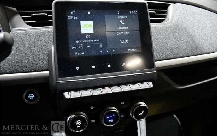 RENAULT ZOE R110 E-TECH 40KWH ACHAT-INTEGRAL CHARGE-NORMALE LIMITED VIOLET GB-696-ZF