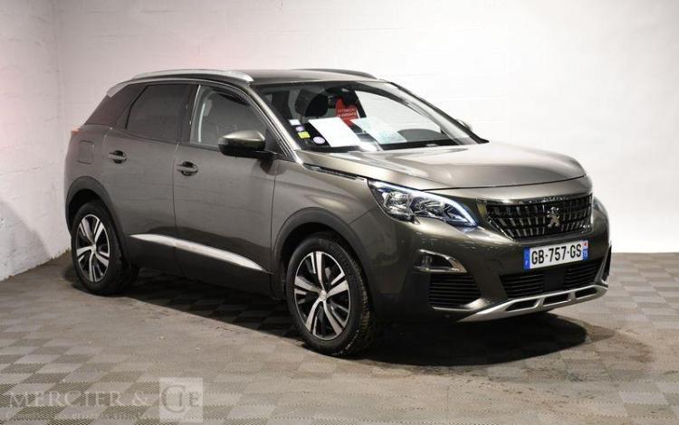 PEUGEOT 3008 1.2 PURETECH 130 ALLURE EAT VERT GB-757-GS