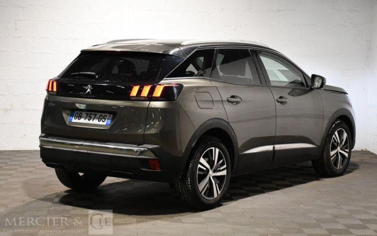 PEUGEOT 3008 1.2 PURETECH 130 ALLURE EAT VERT GB-757-GS