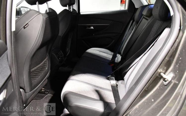 PEUGEOT 3008 1.2 PURETECH 130 ALLURE EAT VERT GB-757-GS