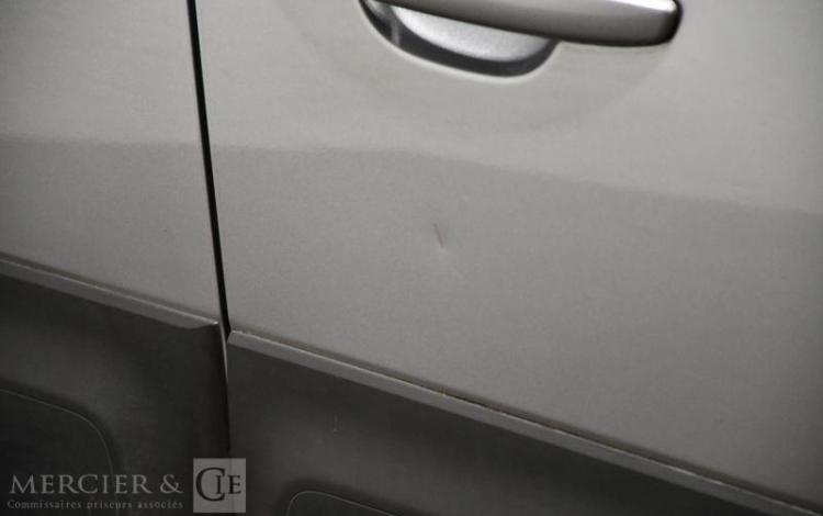 CITROEN C3 PURE TECH 83 S&S FEEL PACK GRIS GB-832-YG