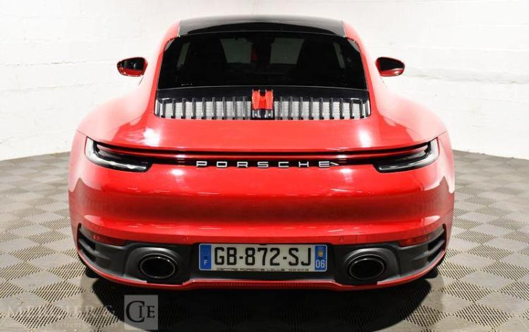 PORSCHE 911 (992) COUPE 3.0 450ch CARRERA S PDK ROUGE GB-872-SJ