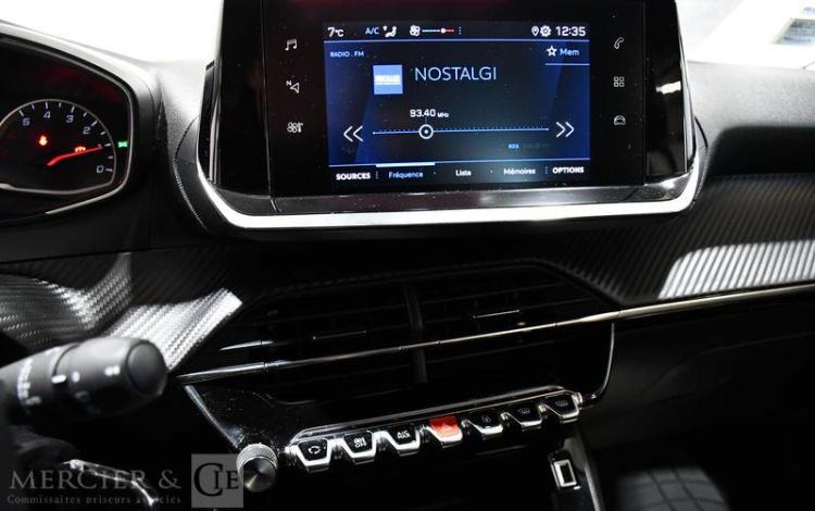 PEUGEOT 2008 1.2 PURETECH 100 ACTIVE BLANC GC-083-LF