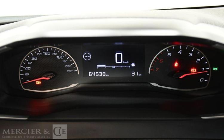 PEUGEOT 2008 1.2 PURETECH 100 ACTIVE BLANC GC-083-LF