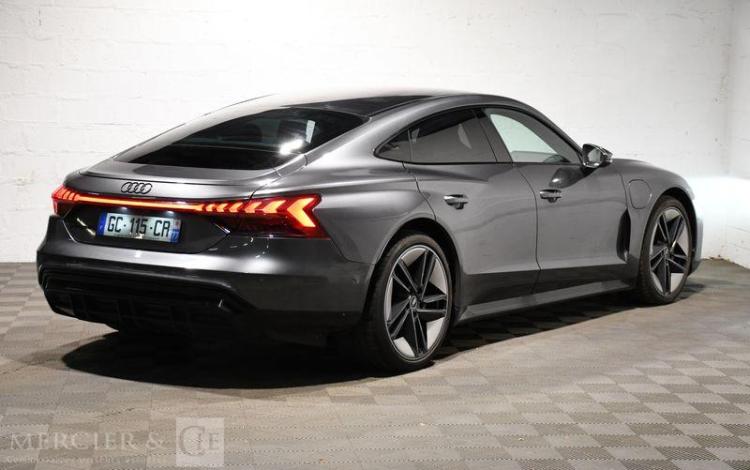 AUDI e-TRON GT 94kWh 476ch QUATTRO GRIS GC-115-CR