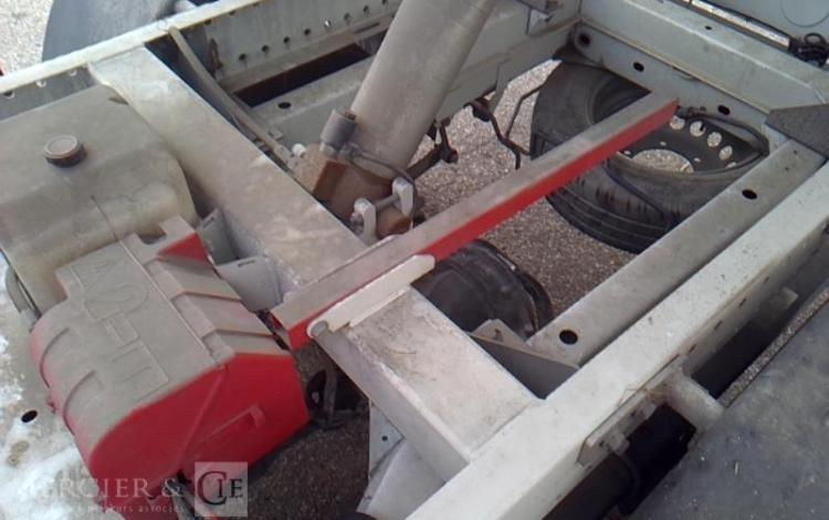 MERCEDES SPRINTER 519 CDI BENNE SIMPLE CABINE COFFRE BLANC GC-325-FG