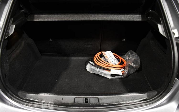 PEUGEOT e-208 ACTIVE GRIS GC-565-MN