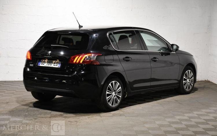 PEUGEOT 308 1.5 BLUEHDI 130 ALLURE PACK EAT NOIR GD-160-ED