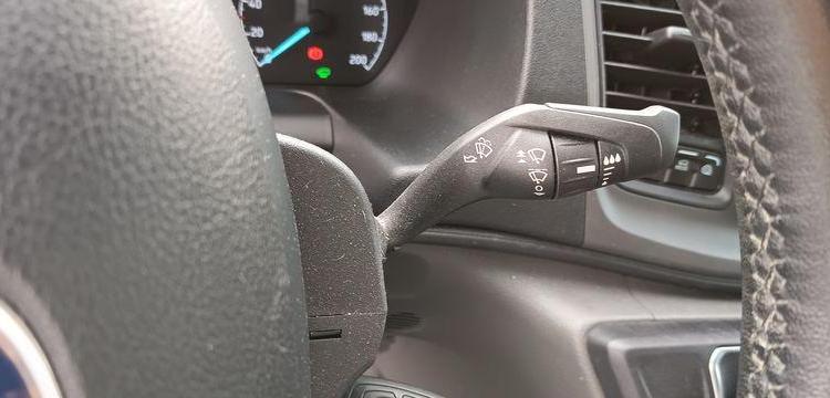 FORD TRANSIT CUSTOM 1,0 ECOBOOST PHEV – HYBRIDE RECHARGEABLE – 65332 KMS – ANNEE 2021 BLANC GD-660-BT