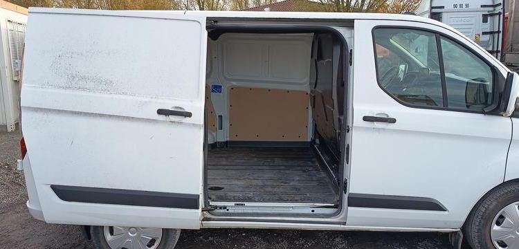FORD TRANSIT CUSTOM 1,0 ECOBOOST PHEV – HYBRIDE RECHARGEABLE – 65332 KMS – ANNEE 2021 BLANC GD-660-BT