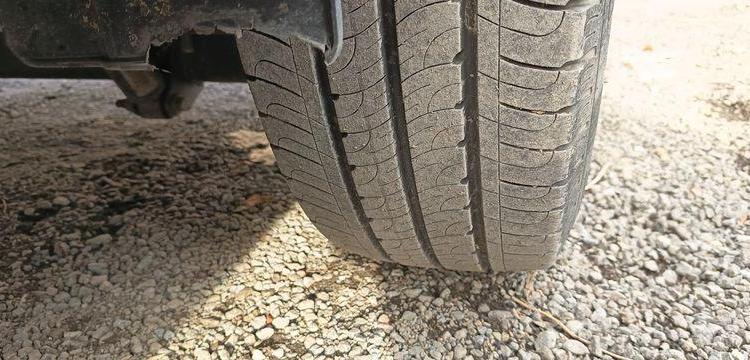 FORD TRANSIT CUSTOM 1,0 ECOBOOST PHEV – HYBRIDE RECHARGEABLE – 65332 KMS – ANNEE 2021 BLANC GD-660-BT