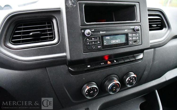 RENAULT MASTER F3300 L2H2 BLUE DCI BLANC GE-039-PZ