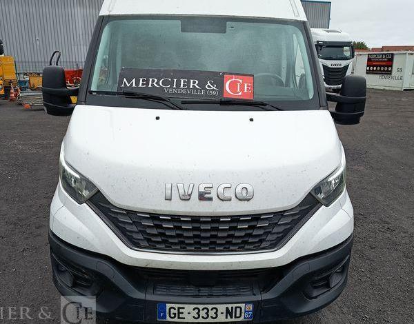 IVECO DAILY VI 35C14 2,3D 16V HI-MATIC – DIESEL – 289500 KMS – ANNEE 2022 BLANC GE-333-ND