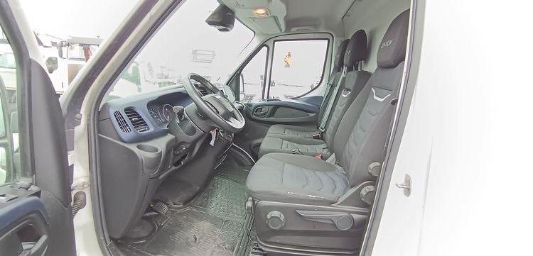 IVECO DAILY VI 35C14 2,3D 16V HI-MATIC – DIESEL – 289500 KMS – ANNEE 2022 BLANC GE-333-ND