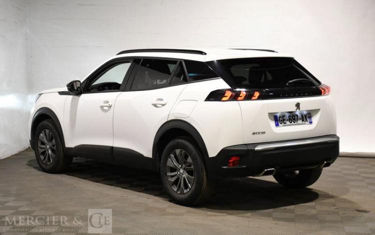PEUGEOT 2008 1.2 PURETECH 130ch STYLE EAT8 BLANC GE-697-AX