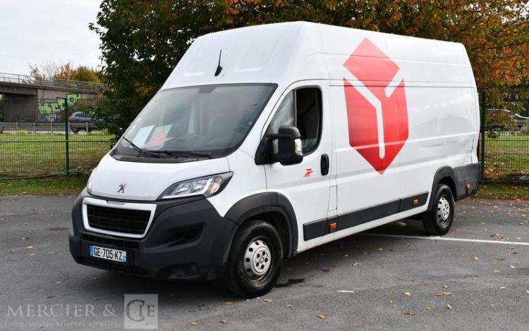 PEUGEOT BOXER 435 2.2 BLUEHDI 140 L4H3 PREMIUM BLANC GE-705-KZ