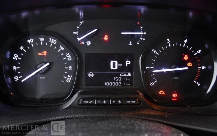 PEUGEOT EXPERT L2 2.0 BLUEHDI 145ch ASPHALT EAT BLANC GF-262-RJ