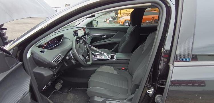 PEUGEOT 3008 STYLE SUV 1.5 BLUEHDi 131 CV / 96 KW – DIESEL – 196210 LMS – ANNEE 2022 NOIR GF-327-PV