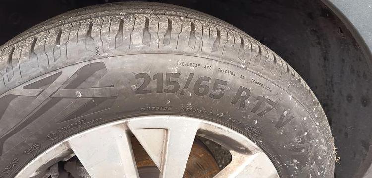 PEUGEOT 3008 STYLE SUV 1.5 BLUEHDi 131 CV / 96 KW – DIESEL – 196210 LMS – ANNEE 2022 NOIR GF-327-PV