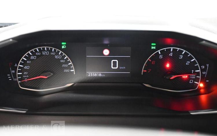 PEUGEOT 2008 STYLE GRIS GF-798-KF