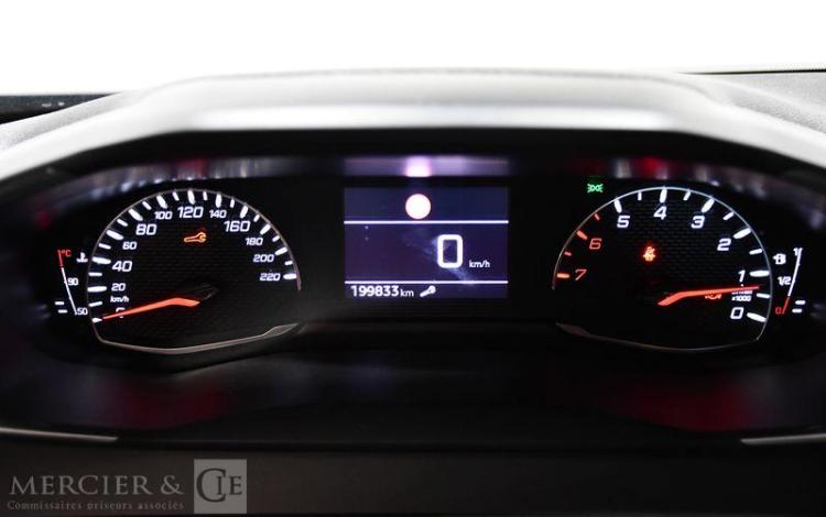 PEUGEOT 2008 STYLE GRIS GF-815-KF