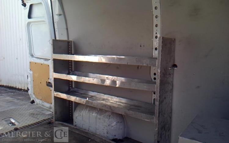 RENAULT MASTER NACELLE SUR VL 12M KLUBB KL32 181H BLANC GG-202-TV