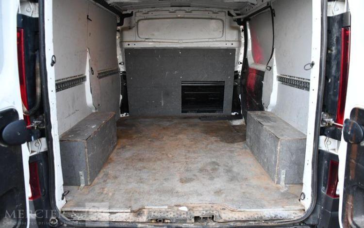 RENAULT TRAFIC FOURGON 2.0 BLUEDCI 110 28 L1H1 CONFORT BLANC GG-633-LE