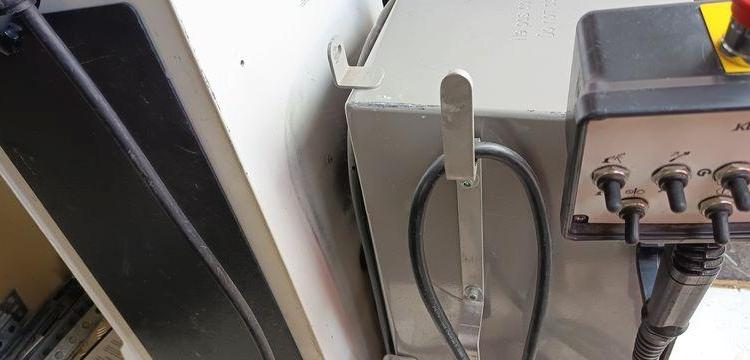 RENAULT TRAFIC AVEC NACELLE KLUBB/KL21B – 9M – DIESEL – 659 HEURES – 99031 KMS BLANC GG-759-DD