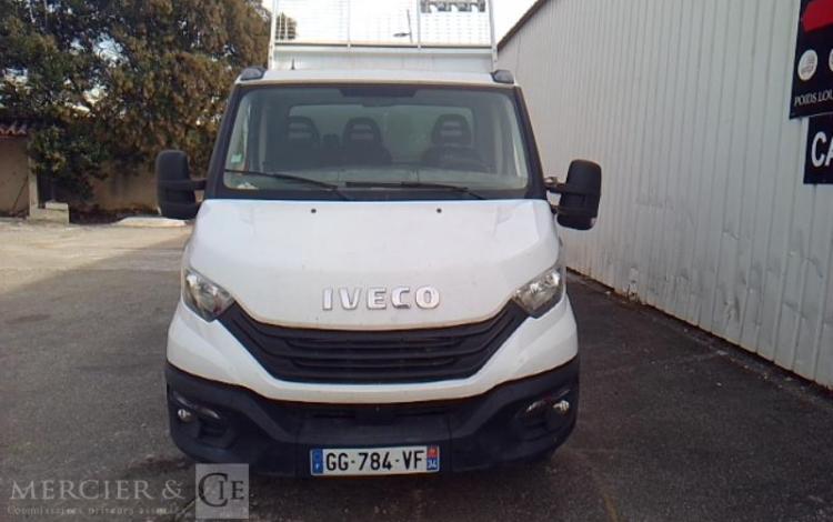 IVECO DAILY 35-160 BENNE SIMPLE CABINE COFFRE BLANC GG-784-VF