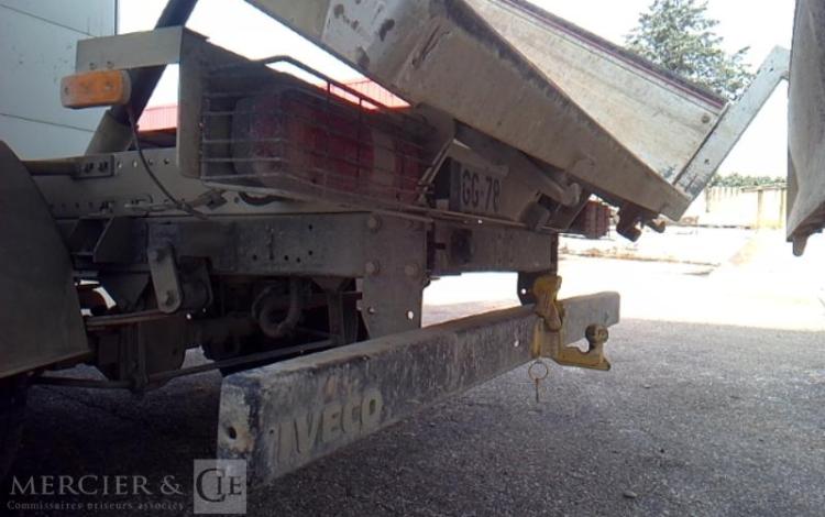 IVECO DAILY 35-160 BENNE SIMPLE CABINE COFFRE BLANC GG-784-VF