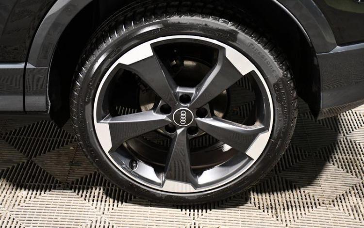 AUDI Q2 35 TFSI S-TRONIC NOIR GG-900-EK