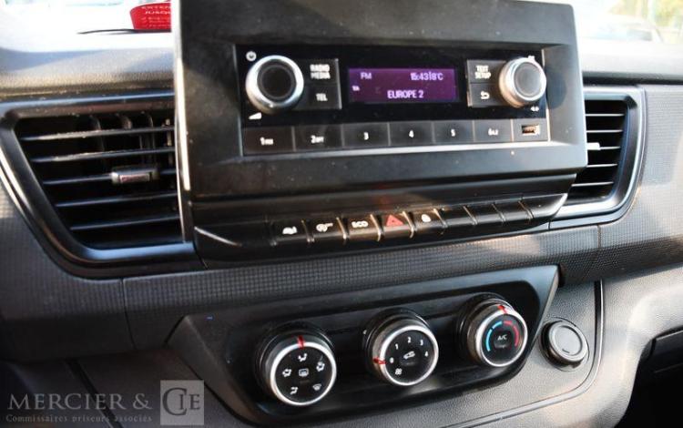 RENAULT TRAFIC L1H1 FG 2.0 BLUEDCI 110CH 28 CONFORT BLANC GG-930-LE