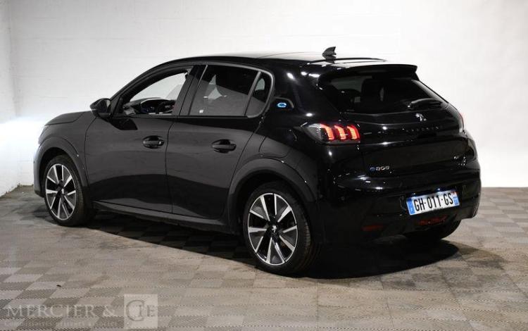 PEUGEOT e-208 GT PACK NOIR GH-011-GS