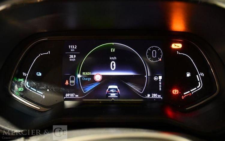 RENAULT CLIO ZEN E-TECH HYBRIDE 140 NOIR GH-055-EJ
