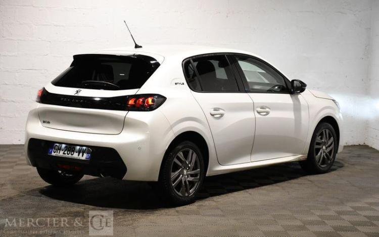 PEUGEOT 208 STYLE PURE TECH 100 S&S BLANC GH-288-VV