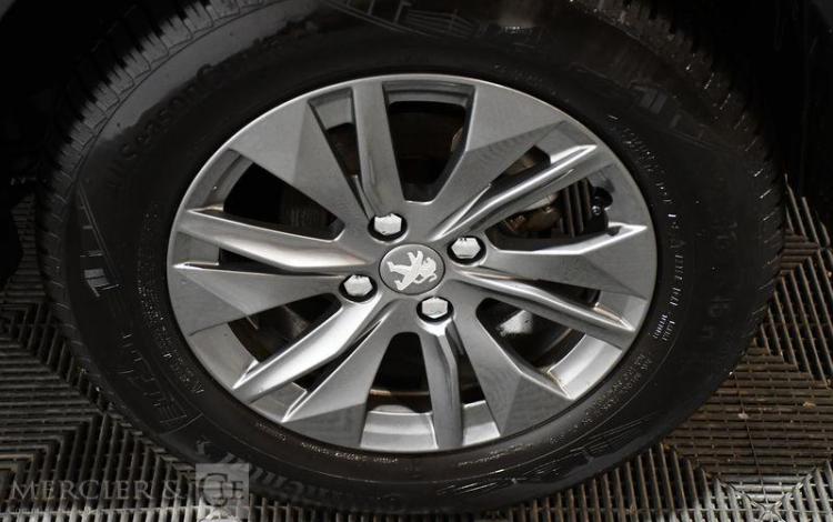 PEUGEOT 2008 ACTIVE PACK GRIS GH-323-RT