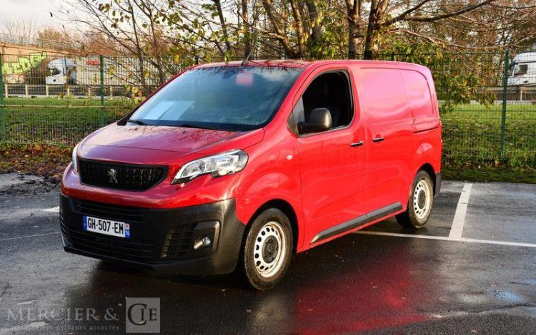 PEUGEOT EXPERT URBAN COMPACT BLUEHDI ROUGE GH-507-EM
